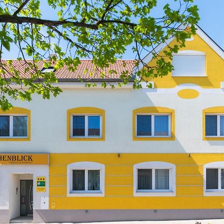 Pension & Weingut Storchenblick Illmitz Esterno foto